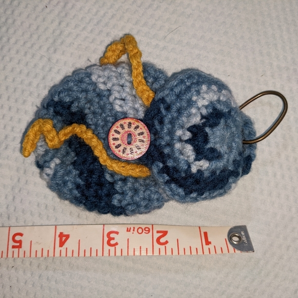 Mini Backpack Drawstring & Button Closure Crochet Keychain HANDCRAFTED - Picture 4 of 7